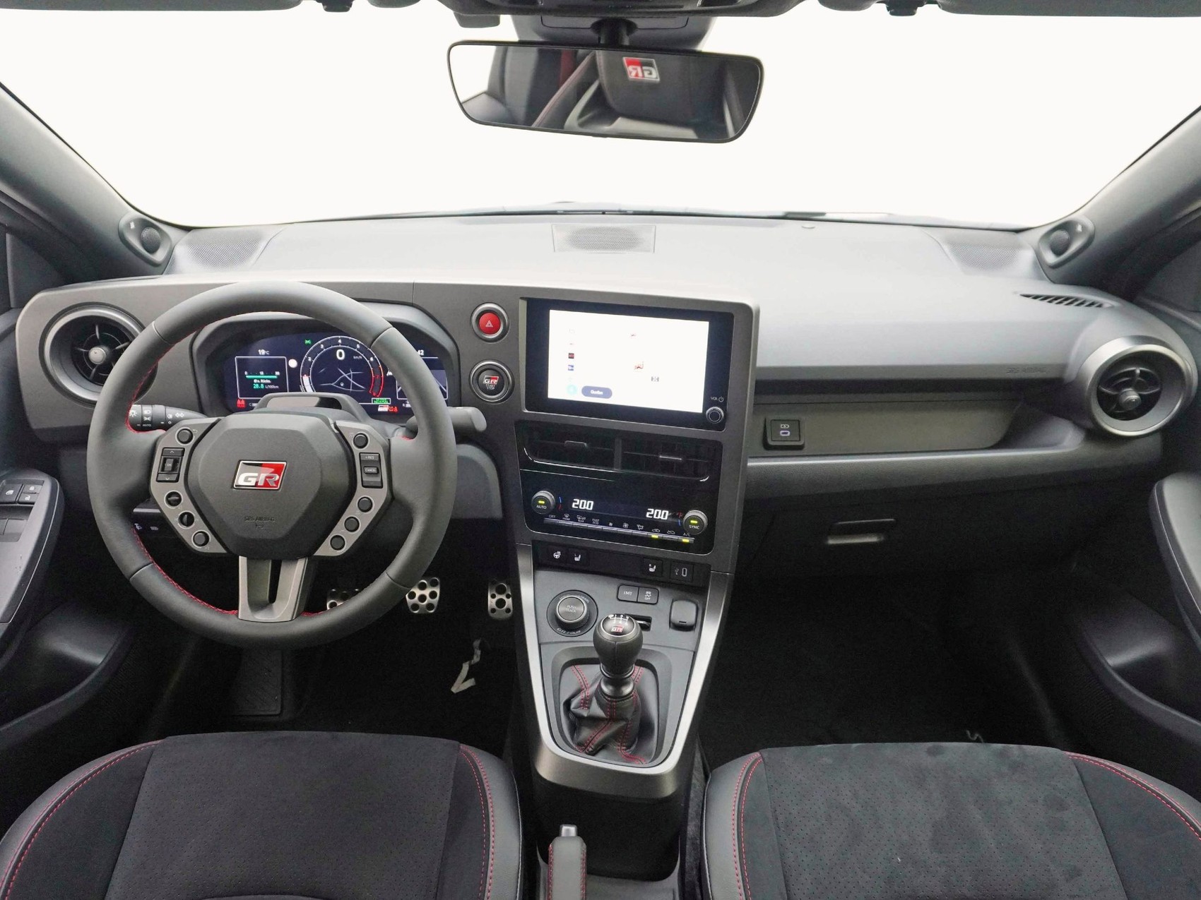 TOYOTA GR Yaris 1.6 Turbo Sport 4x4 ** mit Pack Aero **-image-13