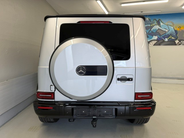 MERCEDES-BENZ G 63 AMG 9G-Tronic-image-4