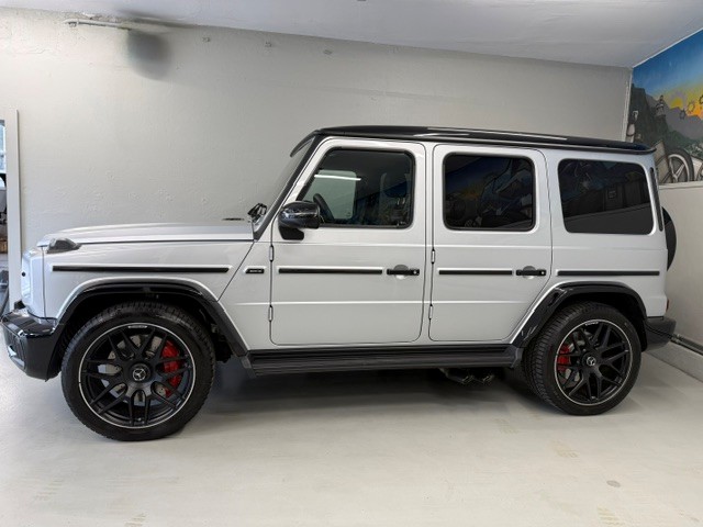 MERCEDES-BENZ G 63 AMG 9G-Tronic-image-2