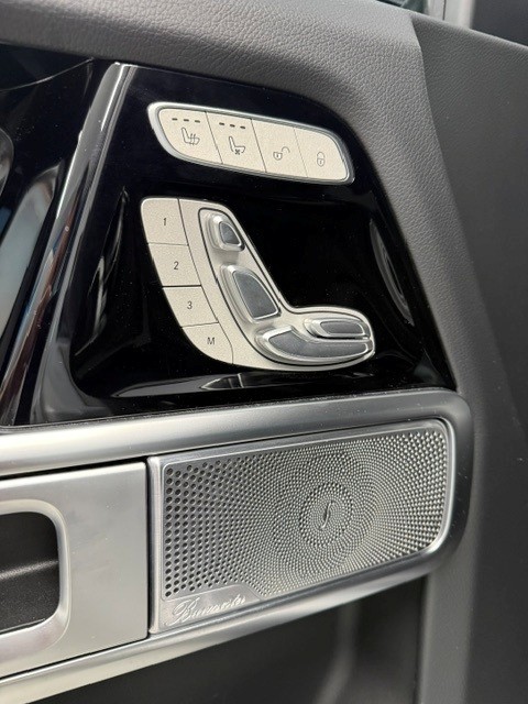 MERCEDES-BENZ G 63 AMG 9G-Tronic-image-12