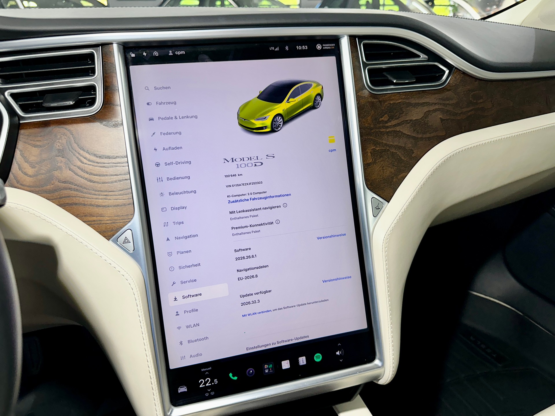 TESLA Model S 100 D-image-20