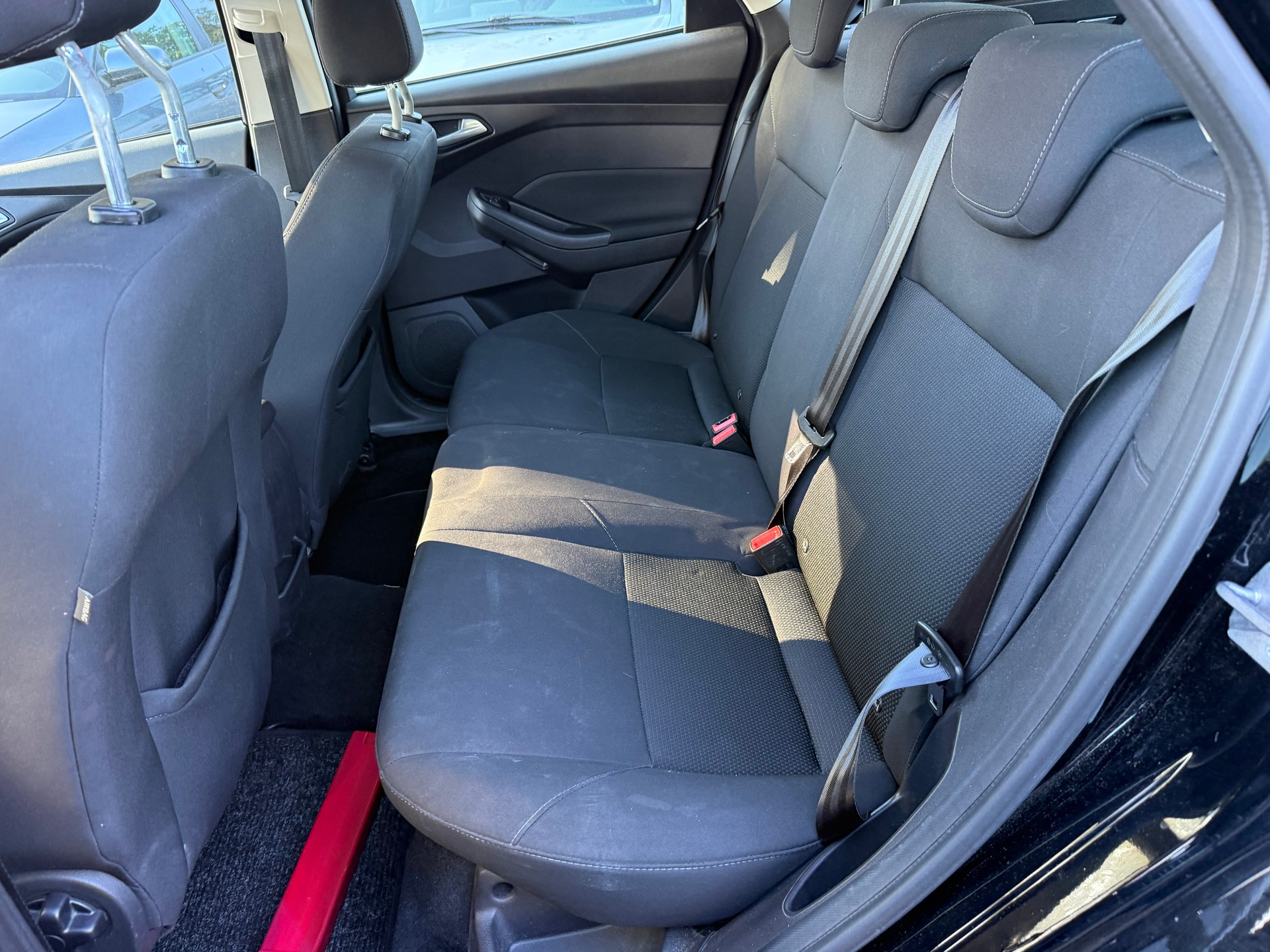 FORD Focus 1.5 TDCi Business PowerShift-image-7