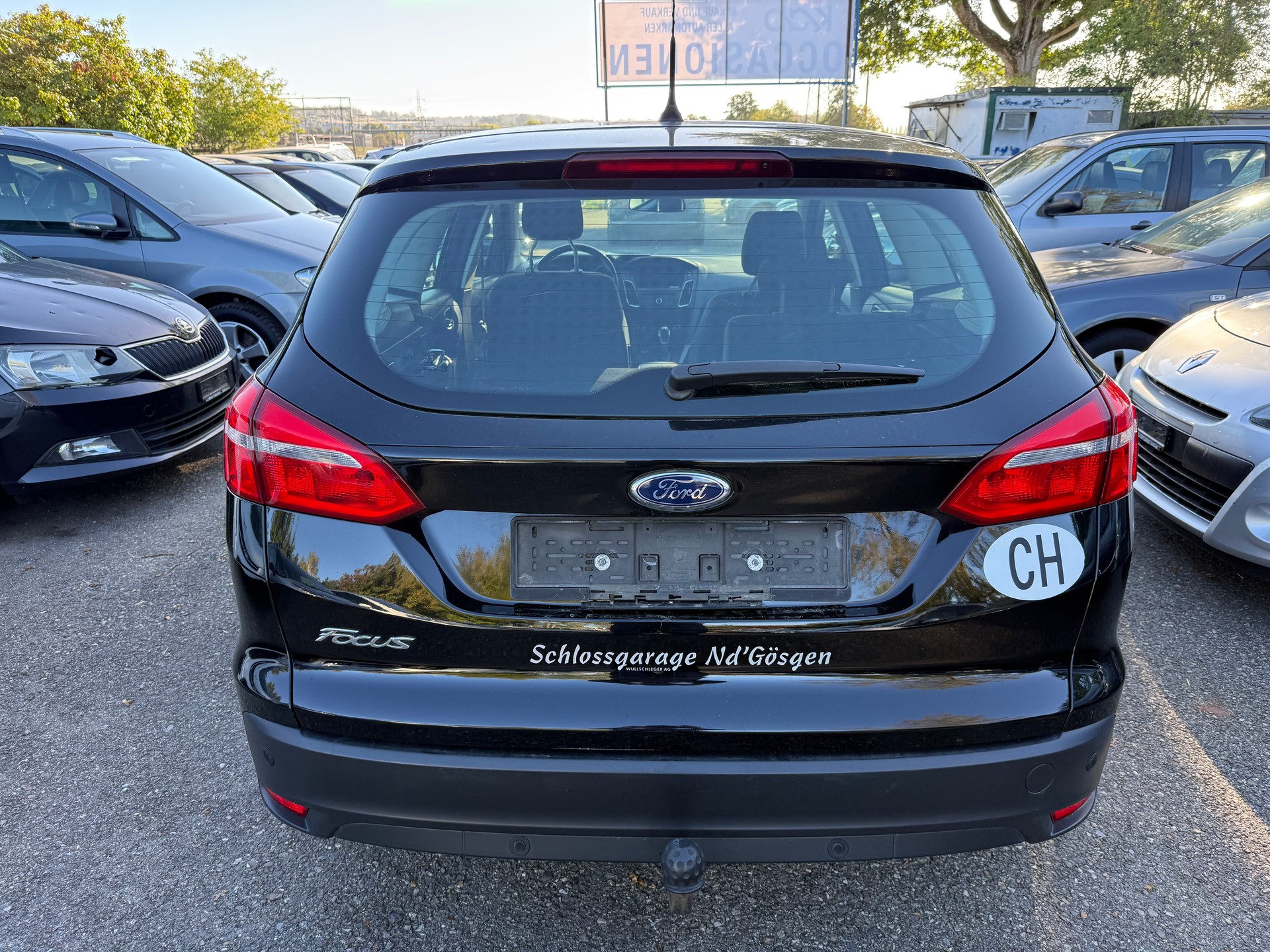 FORD Focus 1.5 TDCi Business PowerShift-image-4