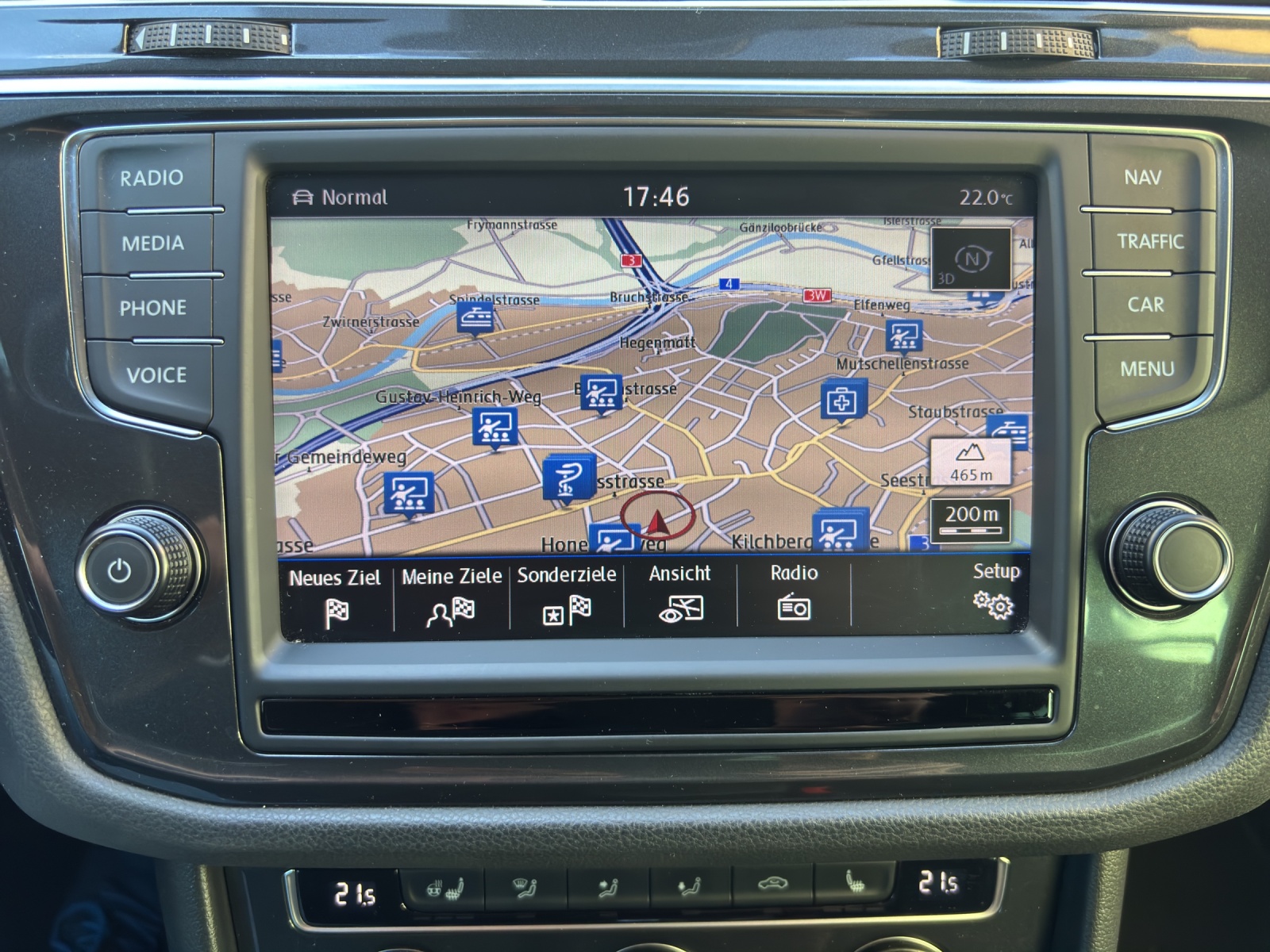VW Tiguan 2.0 TDI SCR Highline DSG-image-15