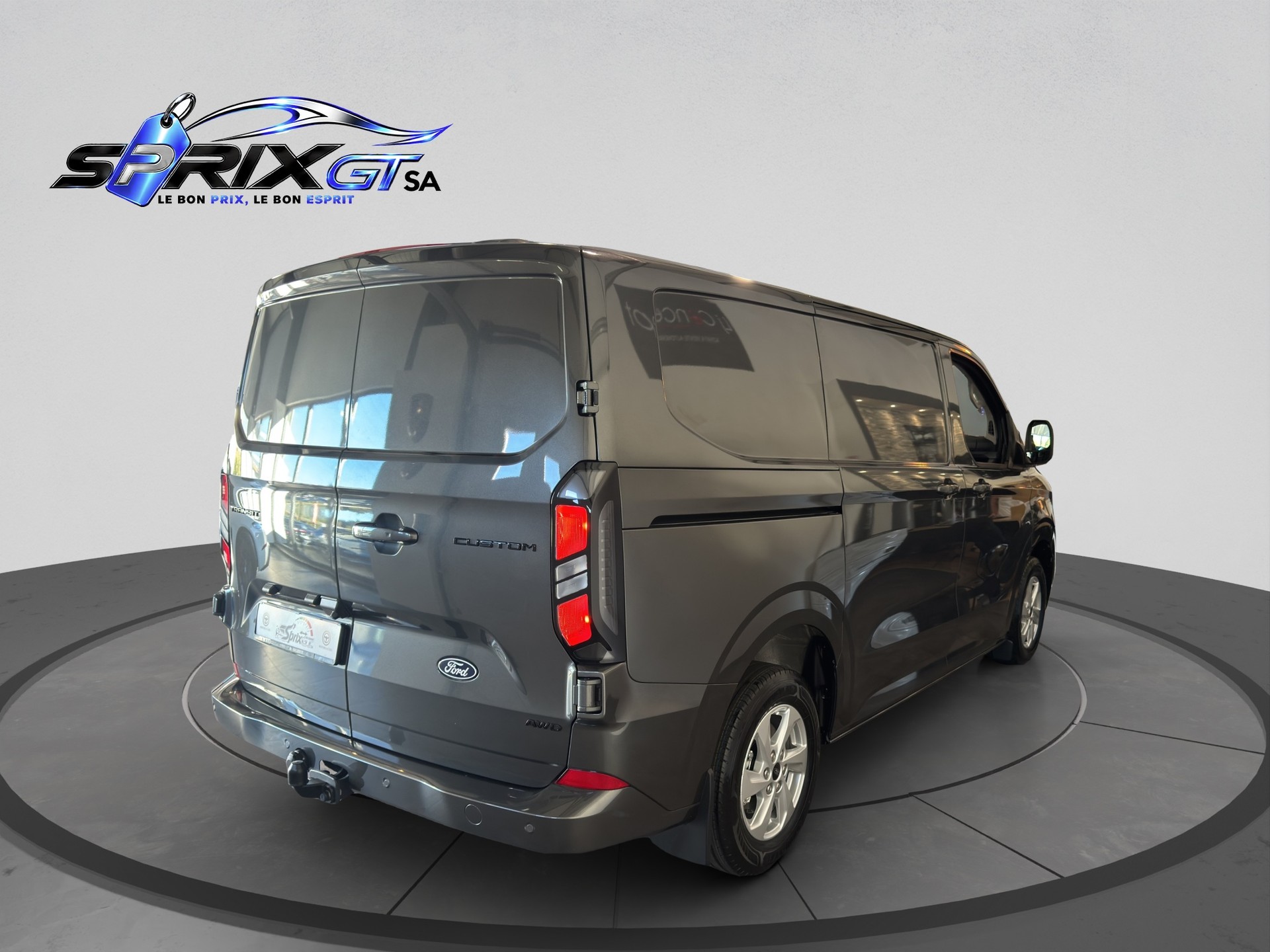 FORD Transit Custom Van 320 L1H1 Limited Automat 4x4-image-4