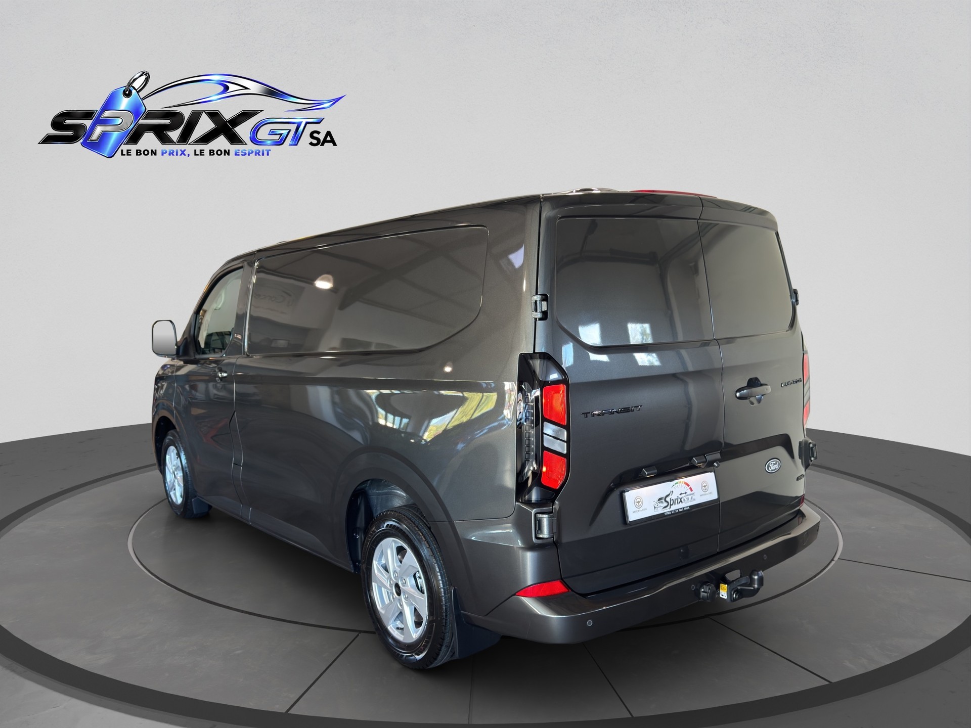 FORD Transit Custom Van 320 L1H1 Limited Automat 4x4-image-2