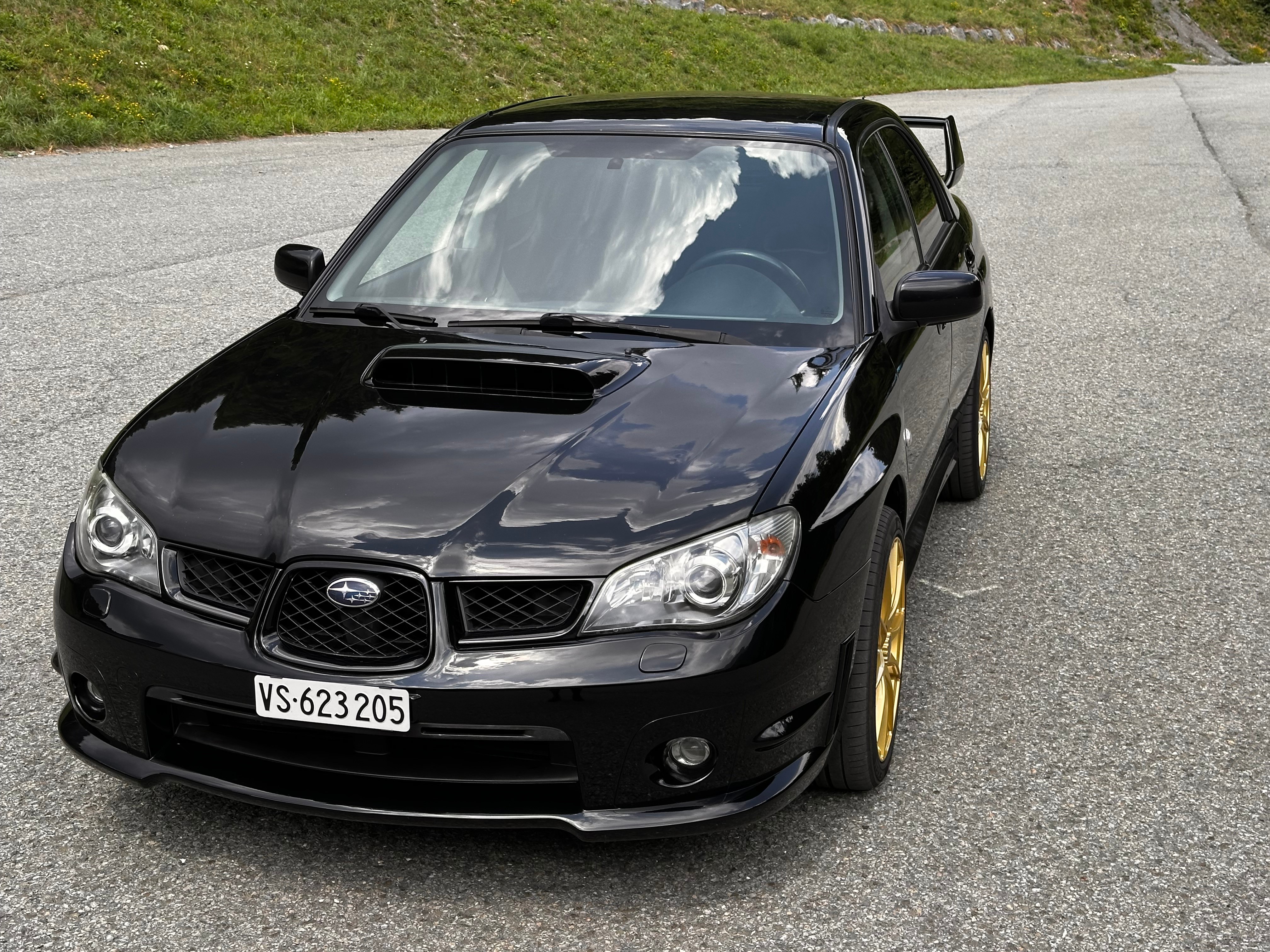 Car photo