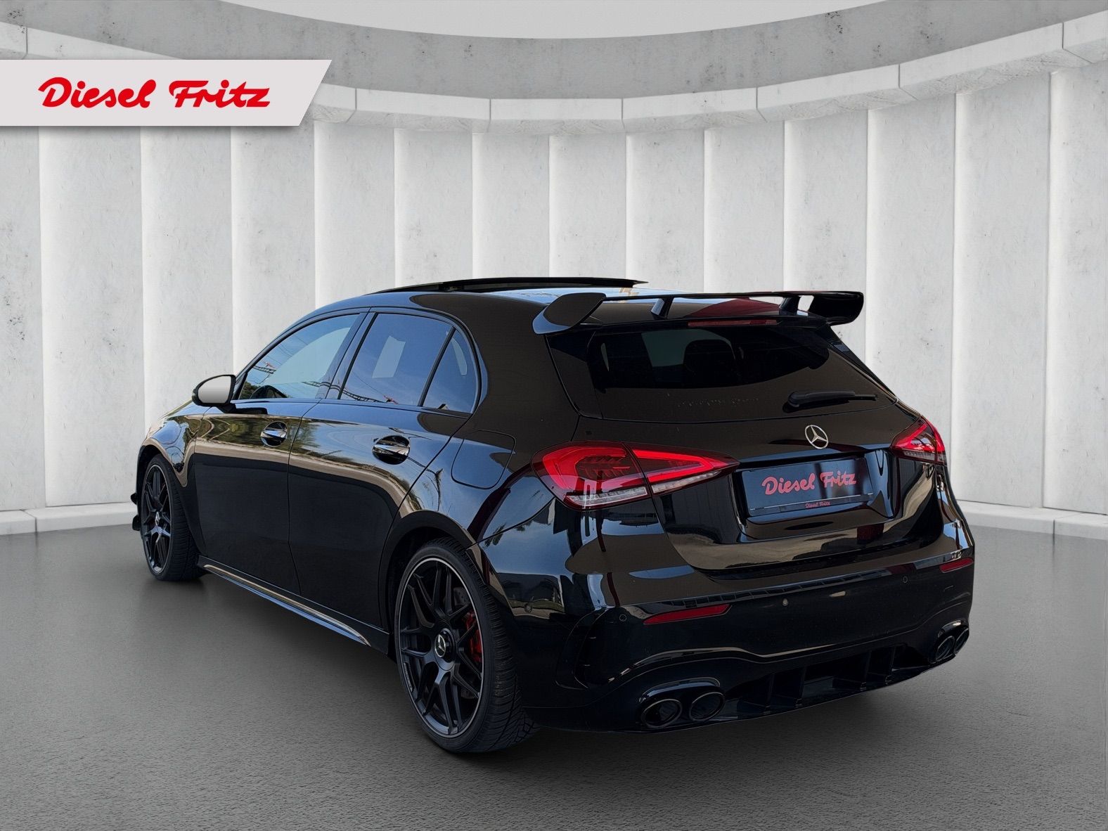 MERCEDES-BENZ A 45 AMG A 45 S AMG 4Matic+ Speedshift-image-23