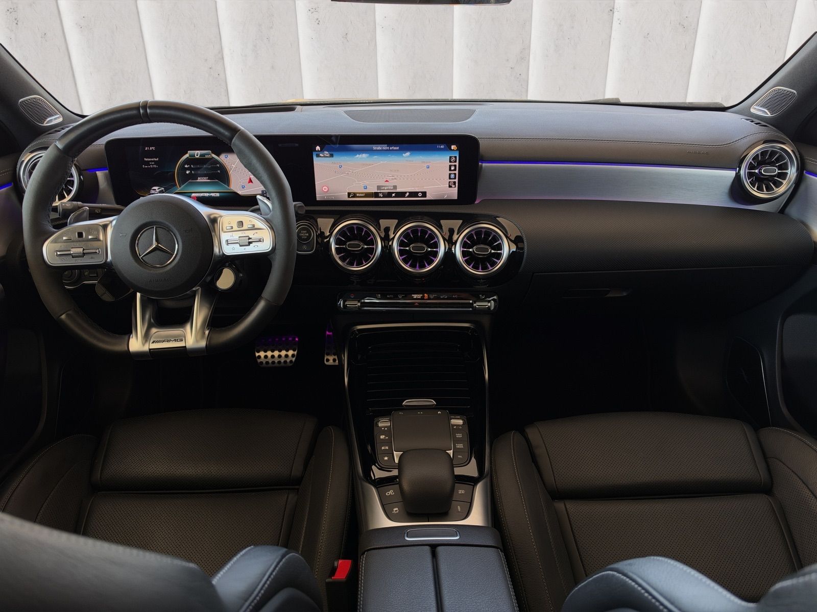 MERCEDES-BENZ A 45 AMG A 45 S AMG 4Matic+ Speedshift-image-31