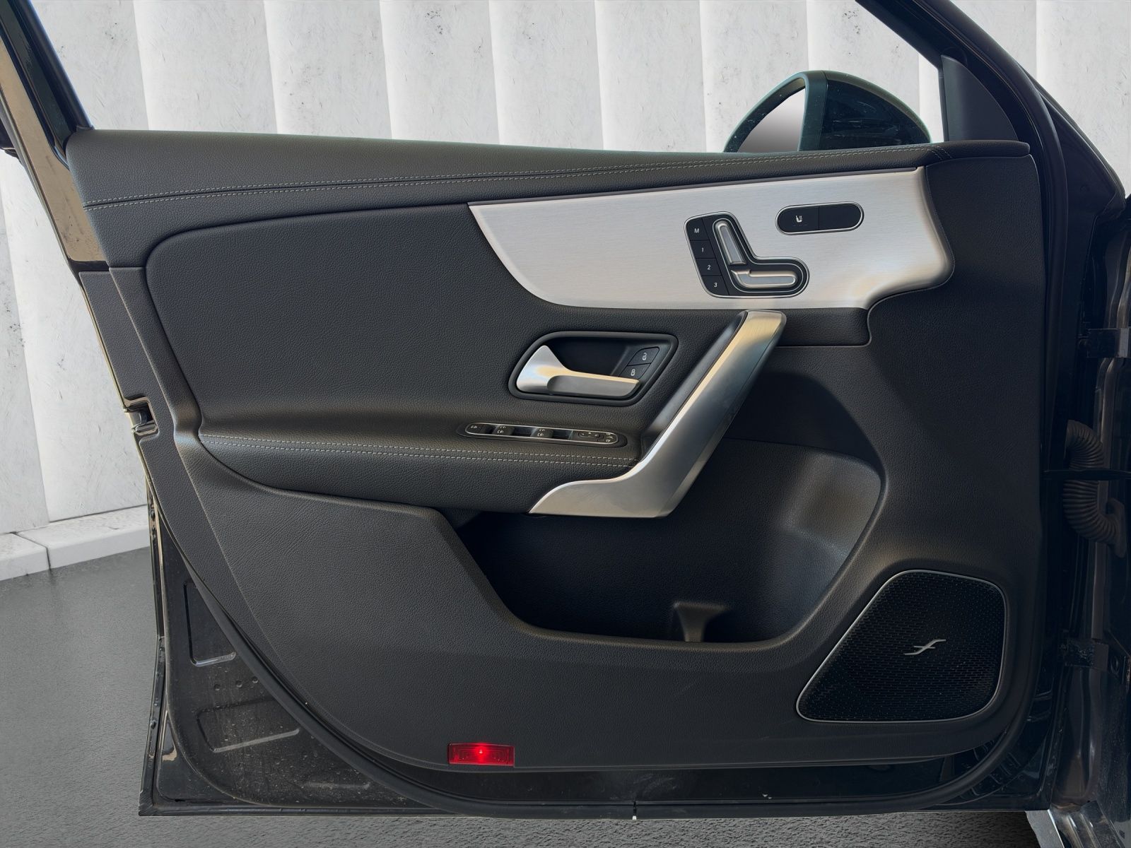 MERCEDES-BENZ A 45 AMG A 45 S AMG 4Matic+ Speedshift-image-9