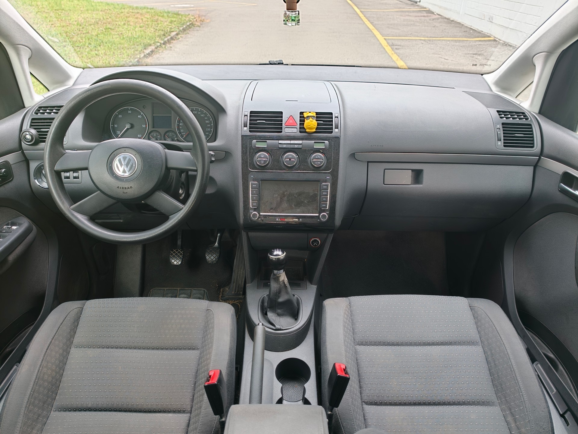 VW Touran 1.9 TDI Trendline-image-8