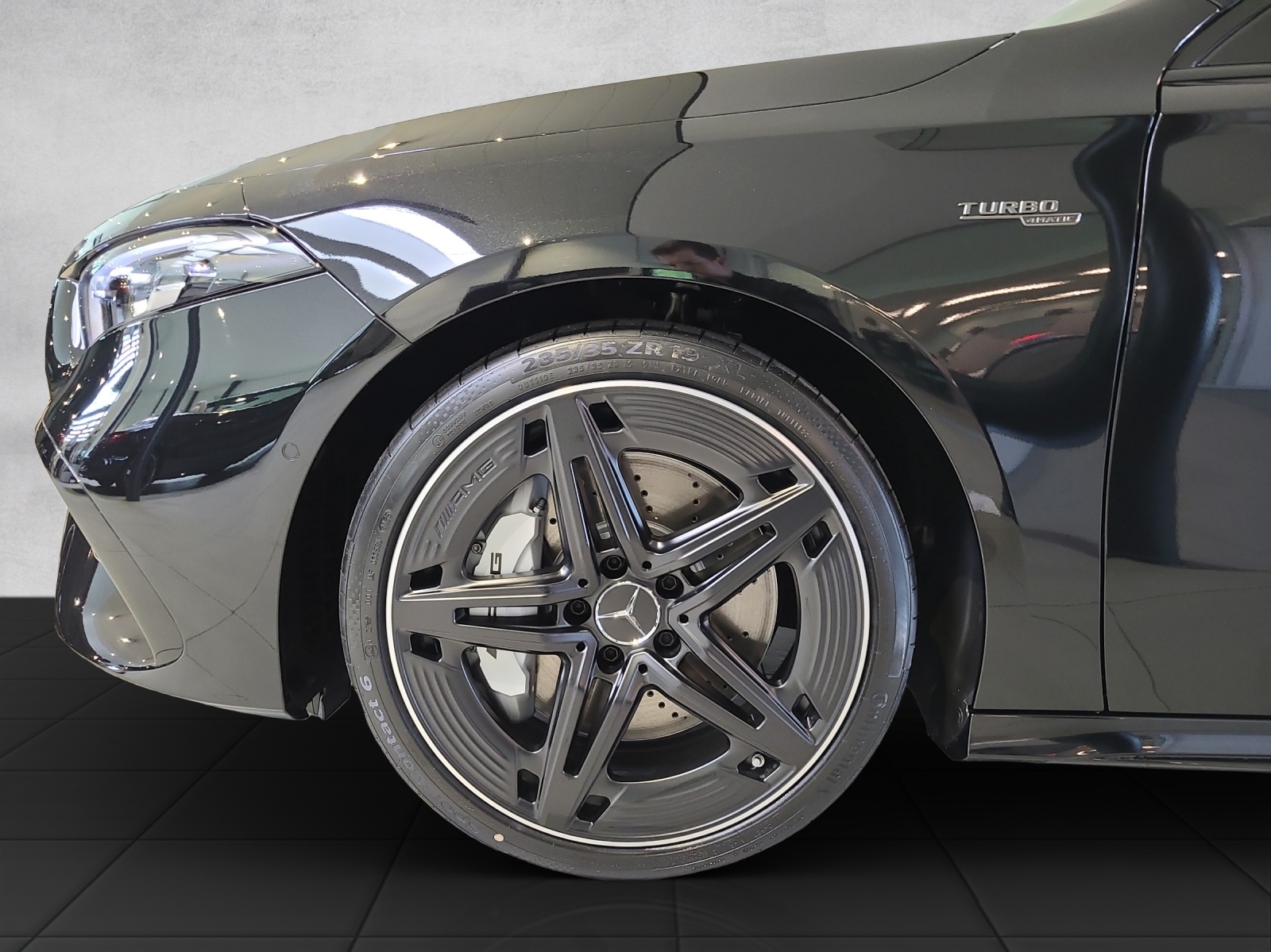 MERCEDES-BENZ A 35 4M AMG-image-14