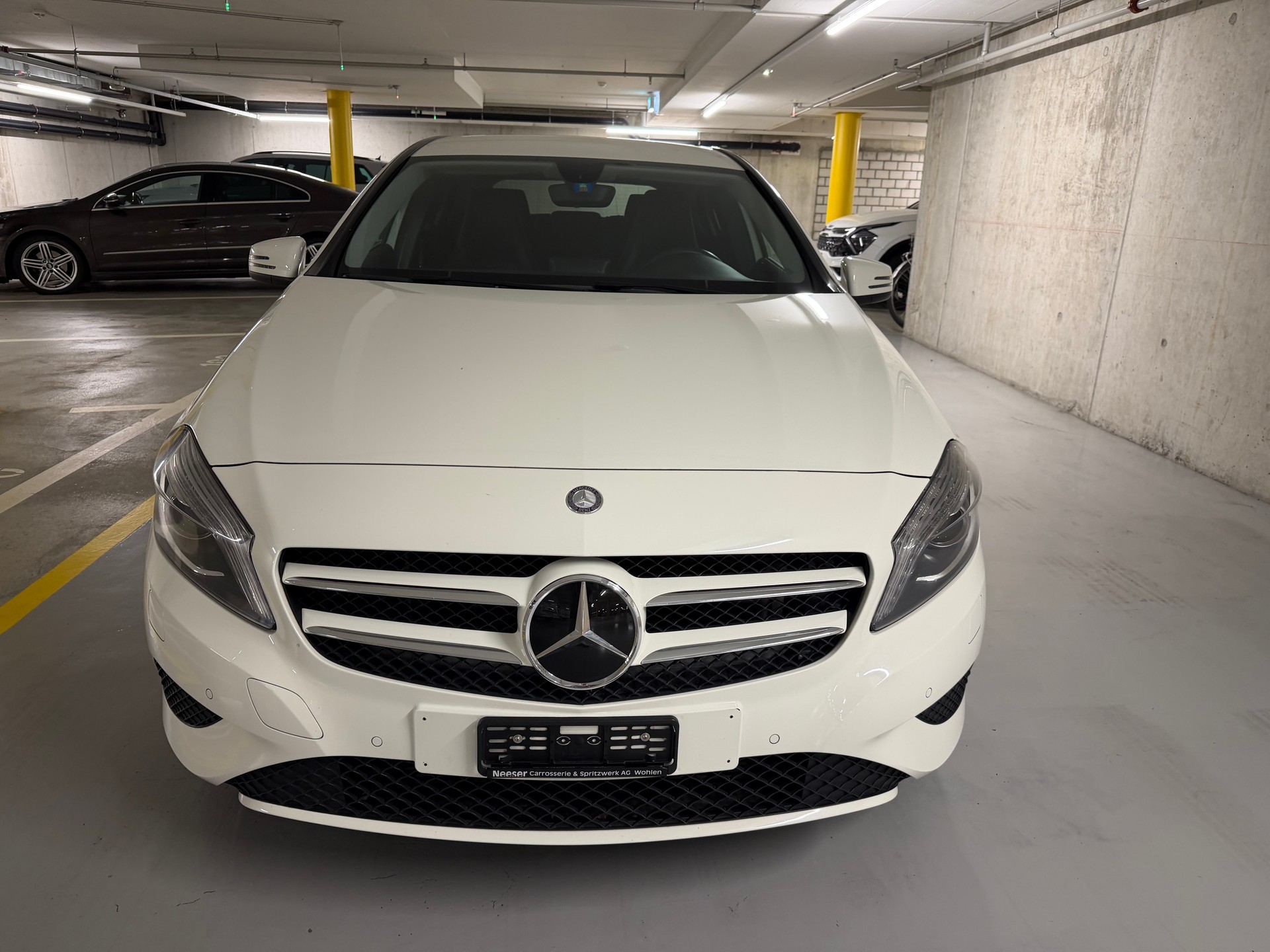 MERCEDES-BENZ A 200 Style-image-5