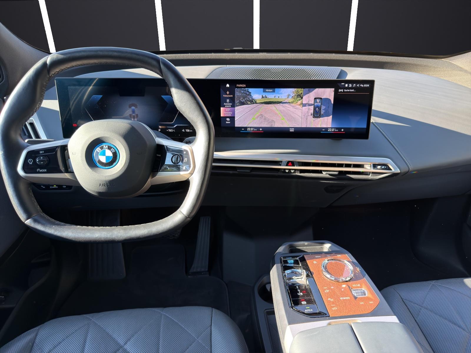 BMW iX I20 xDrive50-image-11