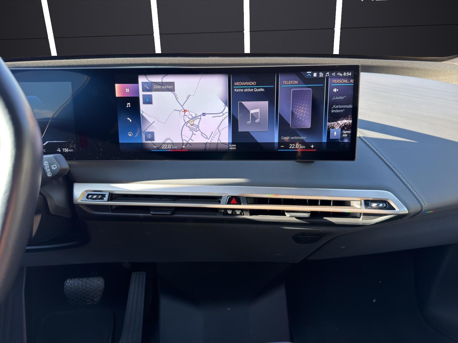 BMW iX I20 xDrive50-image-12