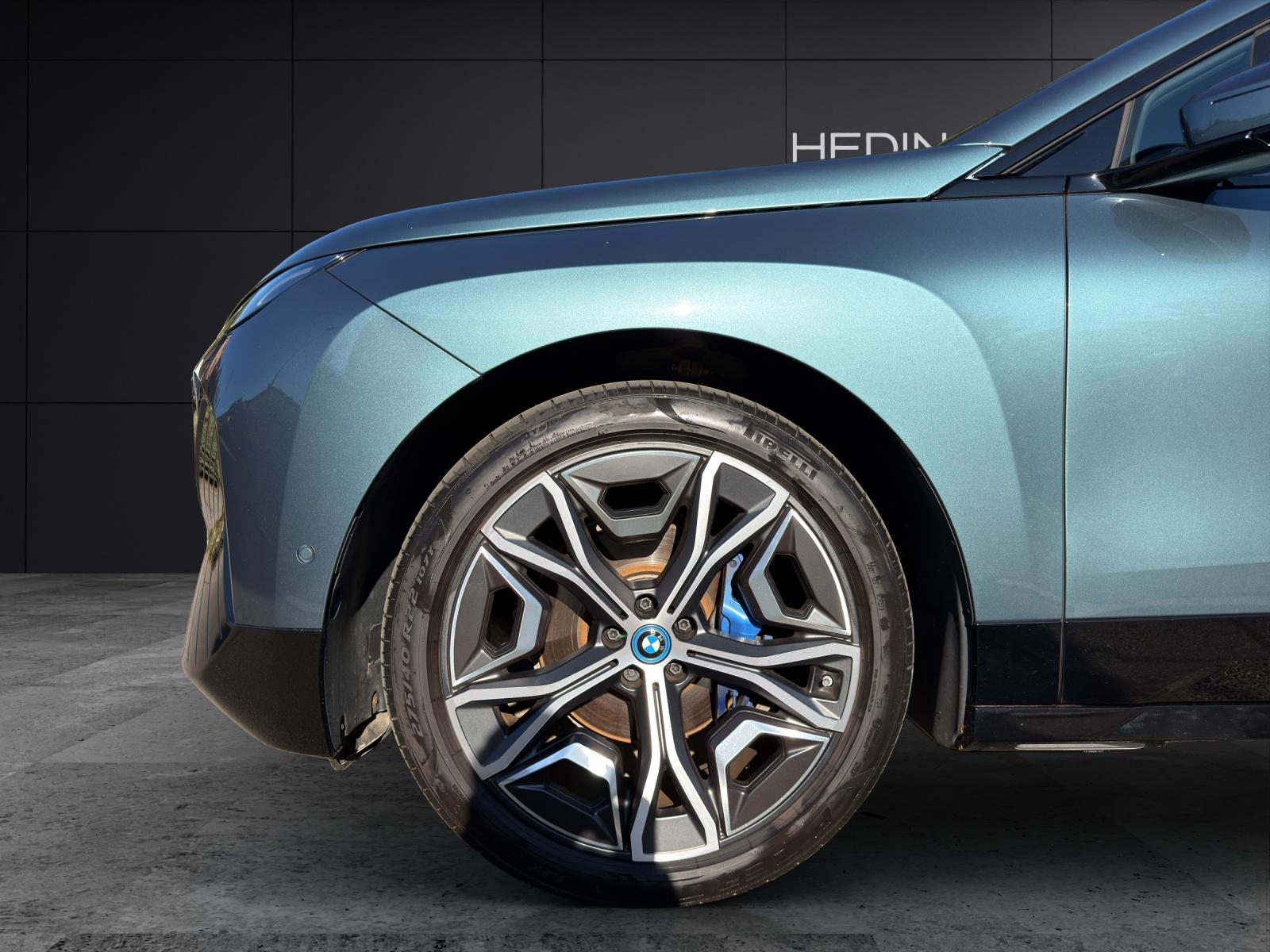 BMW iX I20 xDrive50-image-4