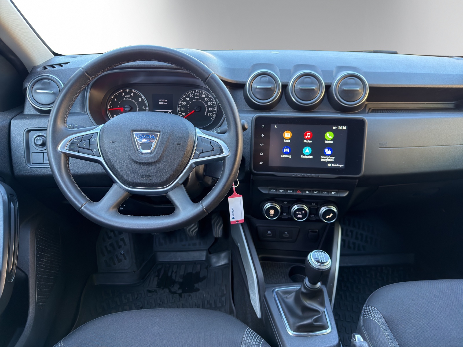 DACIA Duster 1.5 Blue dCi Prestige 4WD-image-7