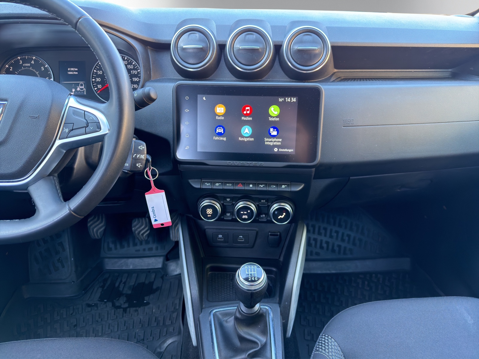 DACIA Duster 1.5 Blue dCi Prestige 4WD-image-8