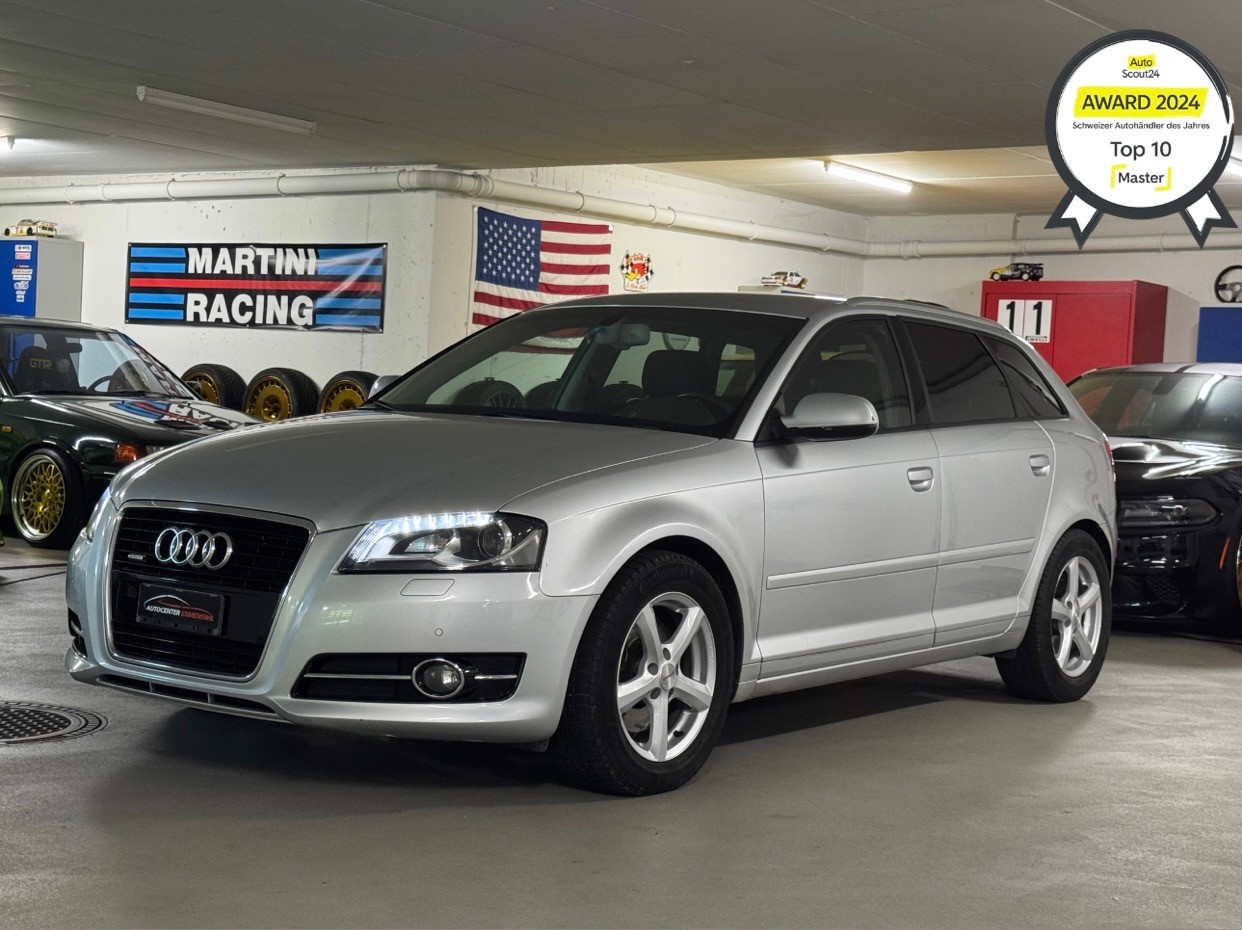 AUDI A3 Sportback 2.0 TFSI Ambition quattro S-tronic-image-0