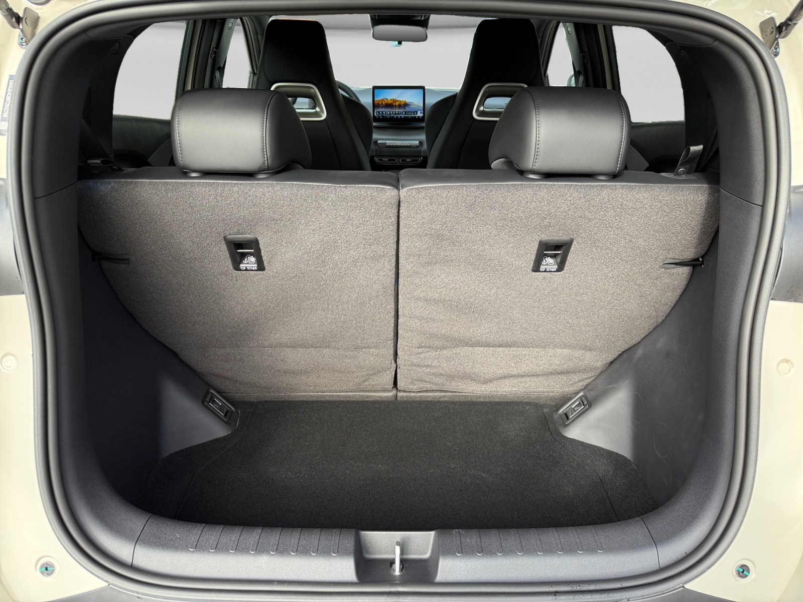 BYD Dolphin Surf 43 kWh Comfort-image-18