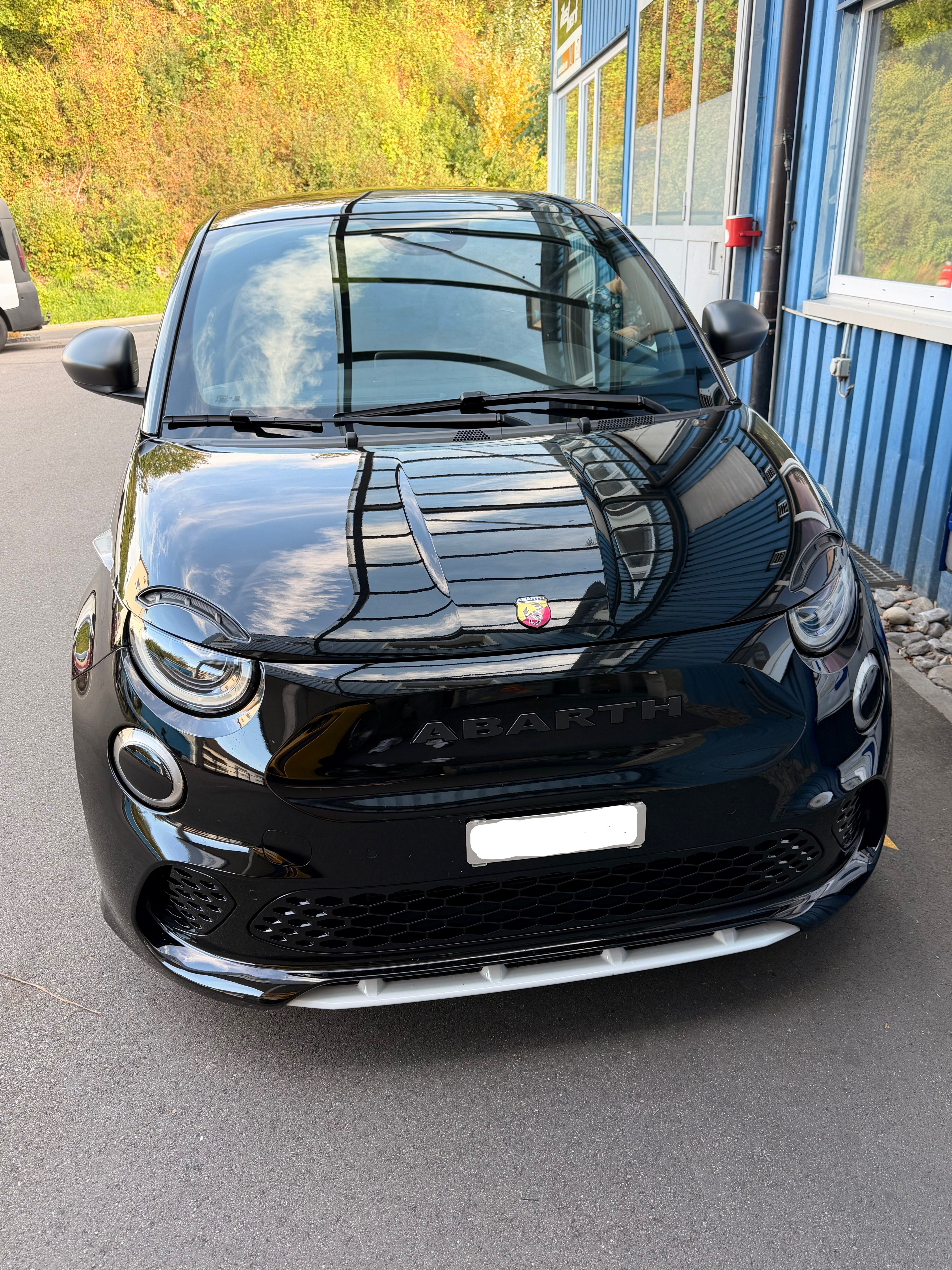 Car photo