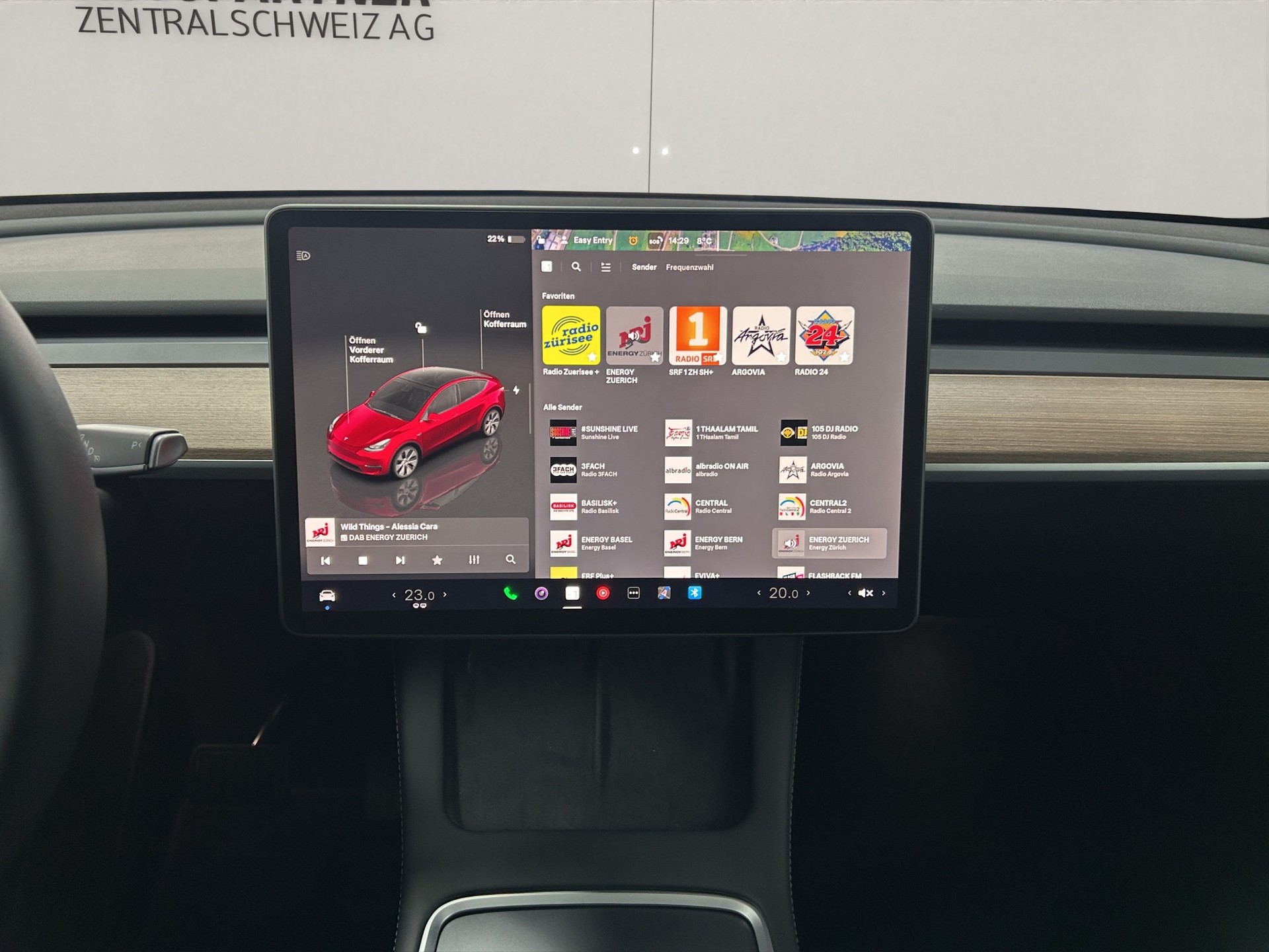 TESLA Model Y Long Range-image-9