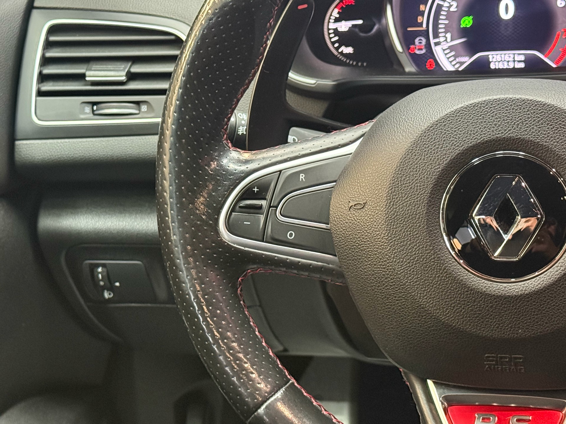 RENAULT Mégane RS 280 EDC-image-7