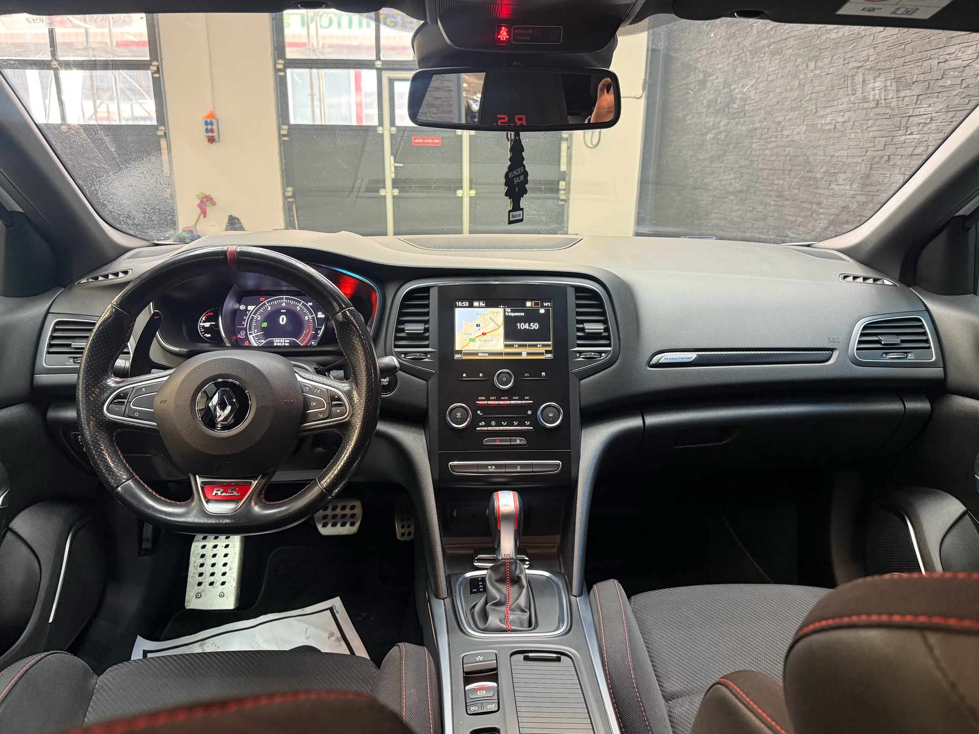 RENAULT Mégane RS 280 EDC-image-5
