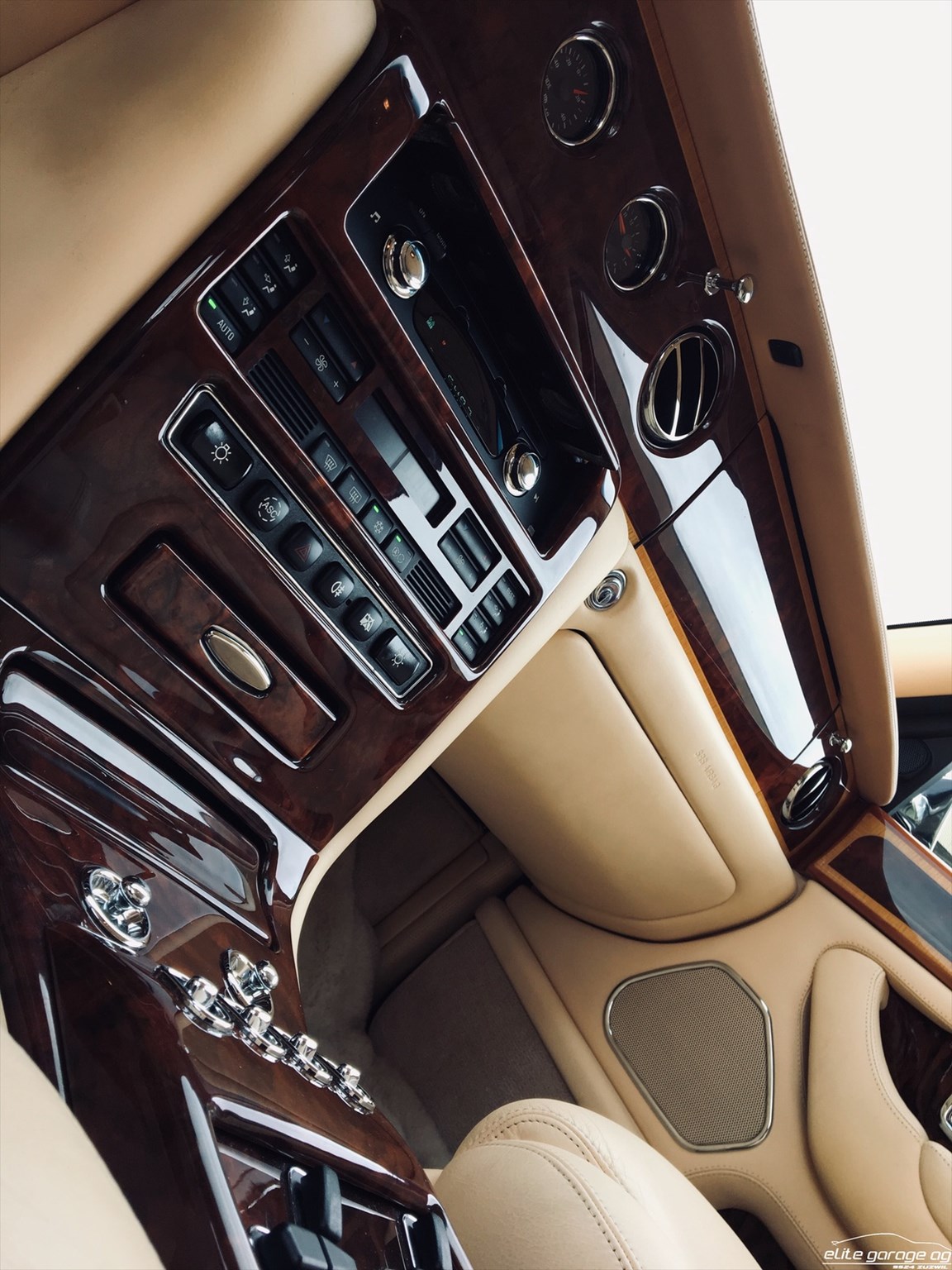 ROLLS-ROYCE Silver Seraph V12 PARK WARD LANGVERSION-image-13