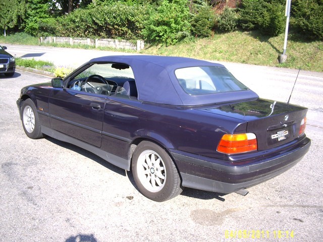 BMW 318i Cabrio-image-1