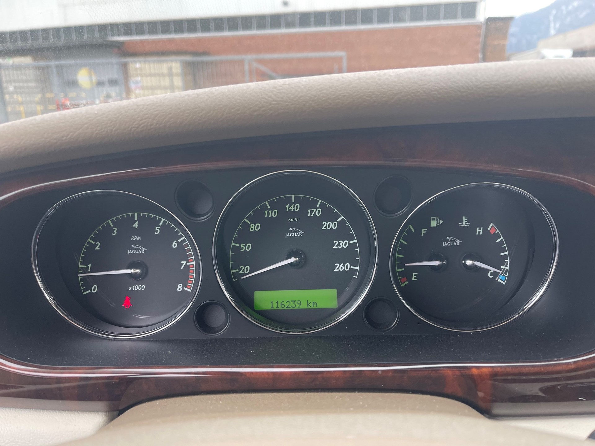 JAGUAR XJ8 3.5 V8 Classic-image-11