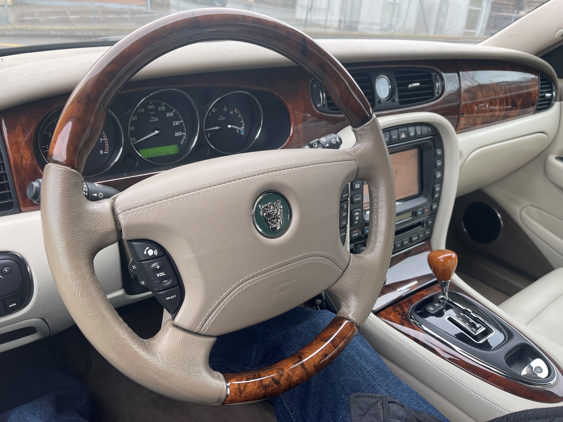 JAGUAR XJ8 3.5 V8 Classic-image-14