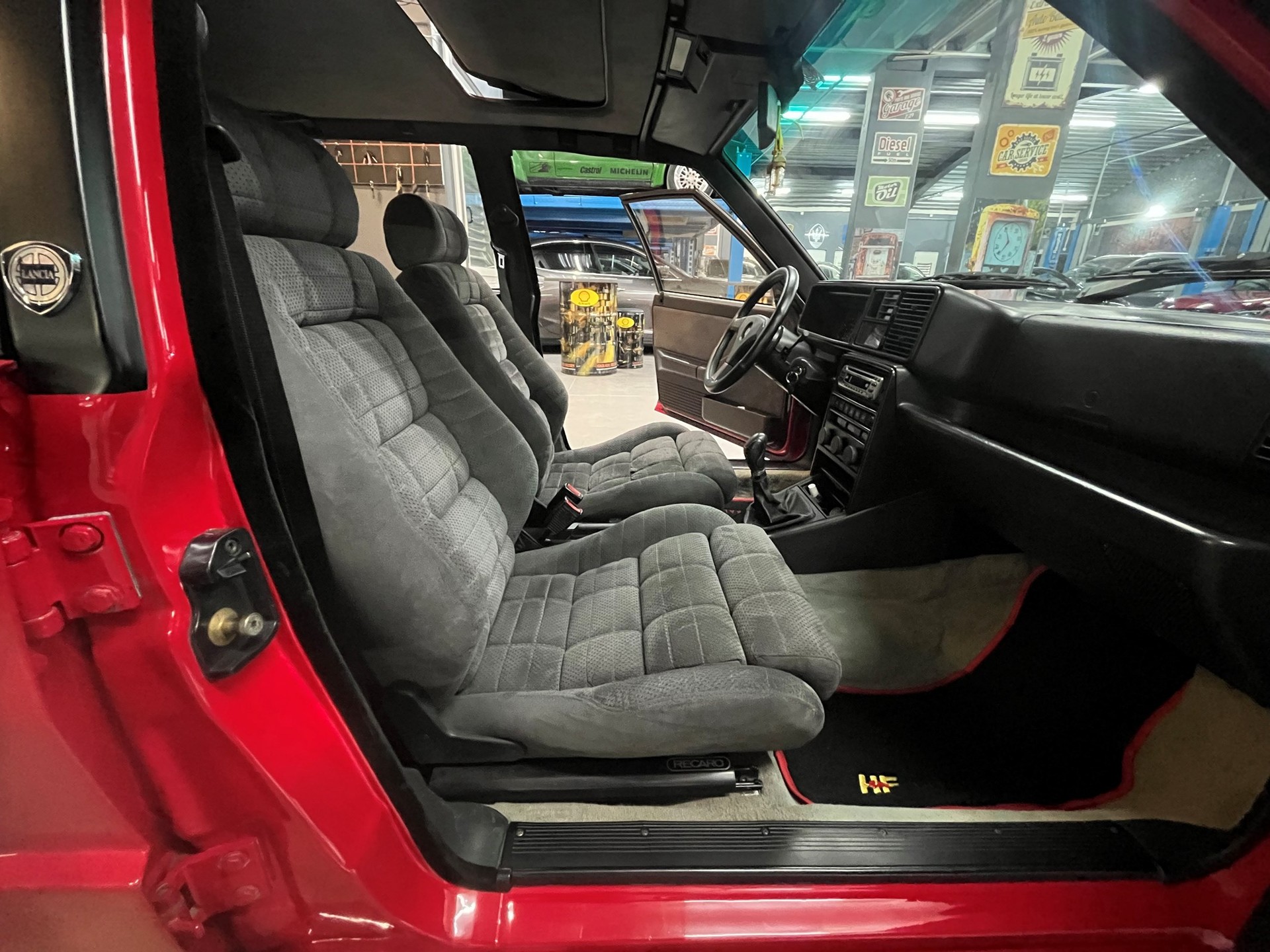 LANCIA Delta HF Integrale Evo-image-10