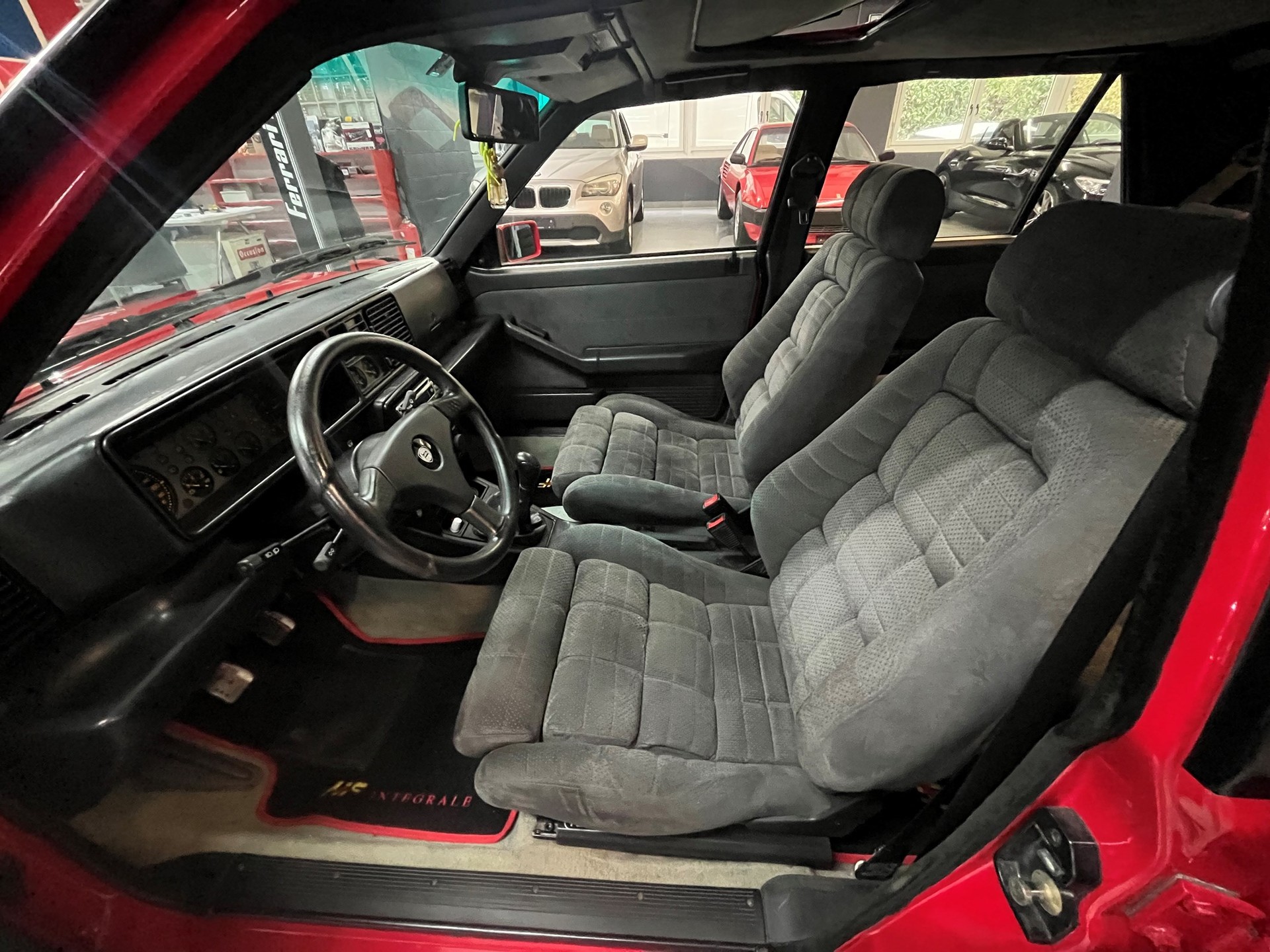 LANCIA Delta HF Integrale Evo-image-8