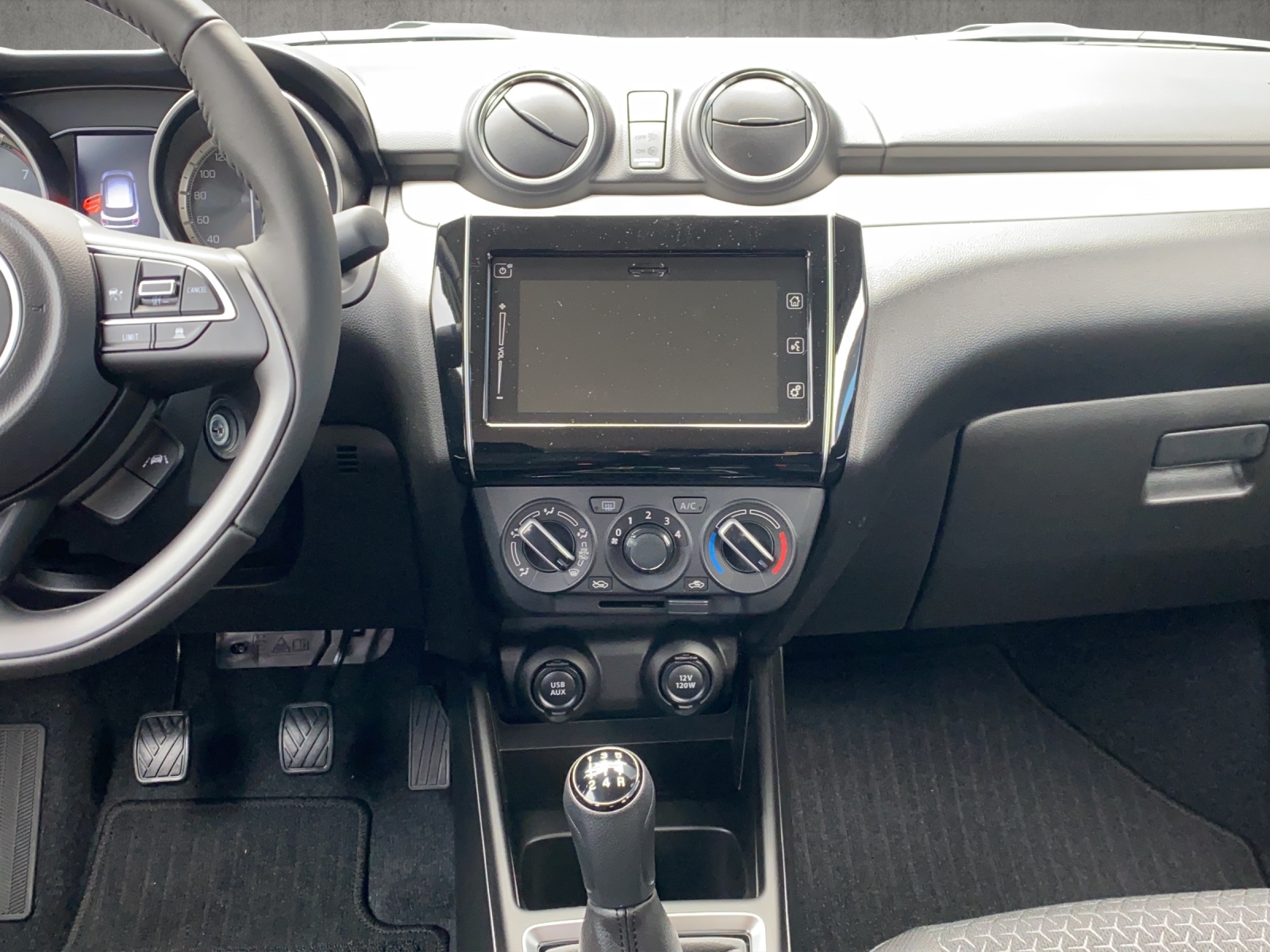SUZUKI Swift 1.2 Compact+ Hybrid 4x4-image-11