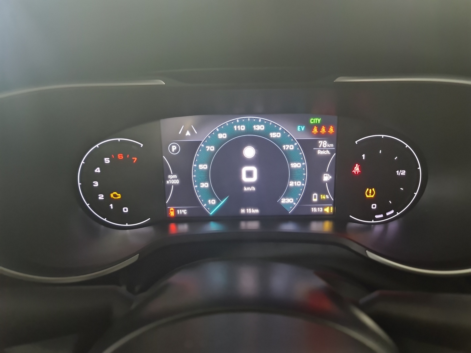 FIAT Tipo Hybrid 1.5 Swiss Edition Cross-image-7