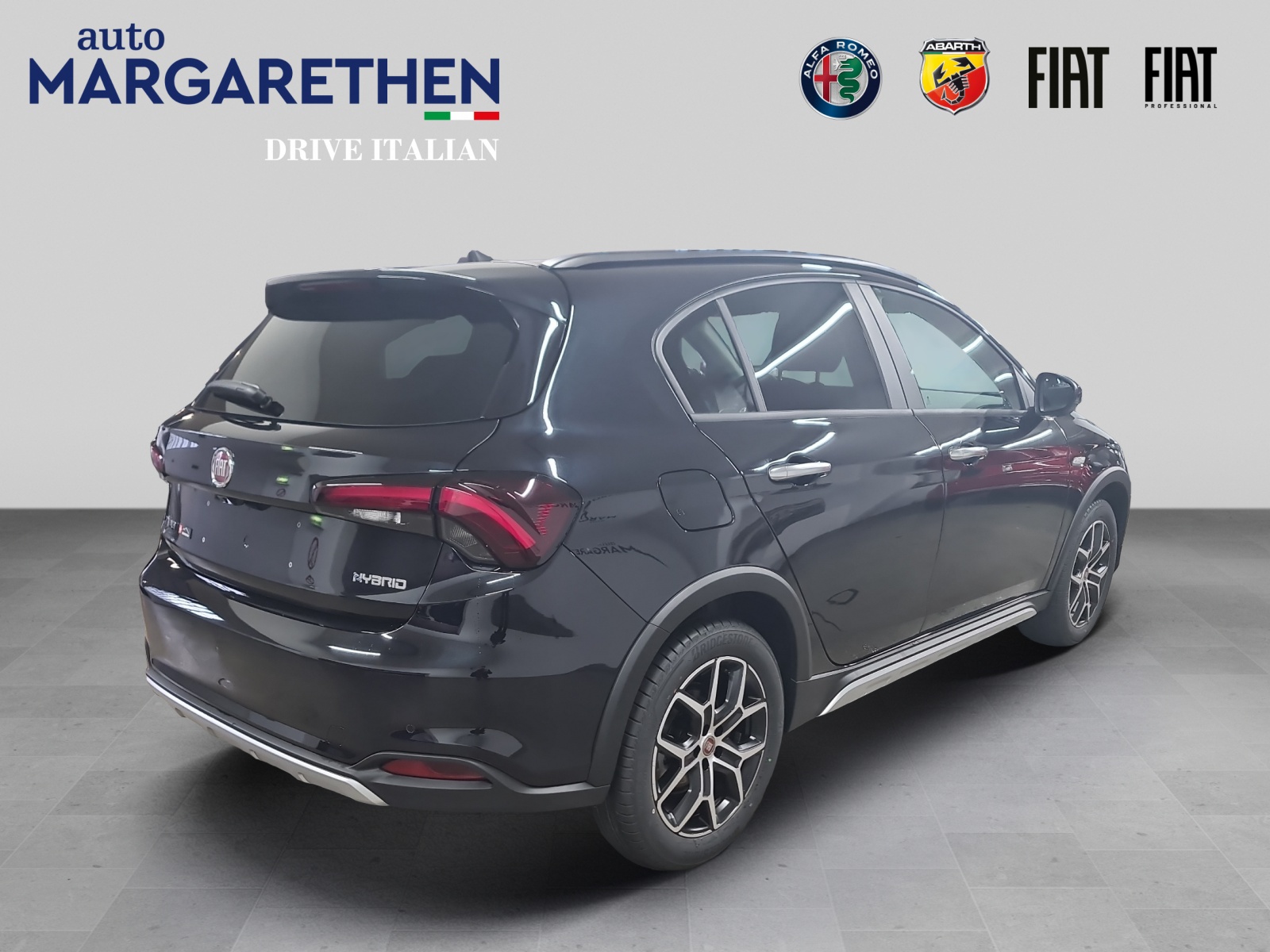 FIAT Tipo Hybrid 1.5 Swiss Edition Cross-showroom-element-3