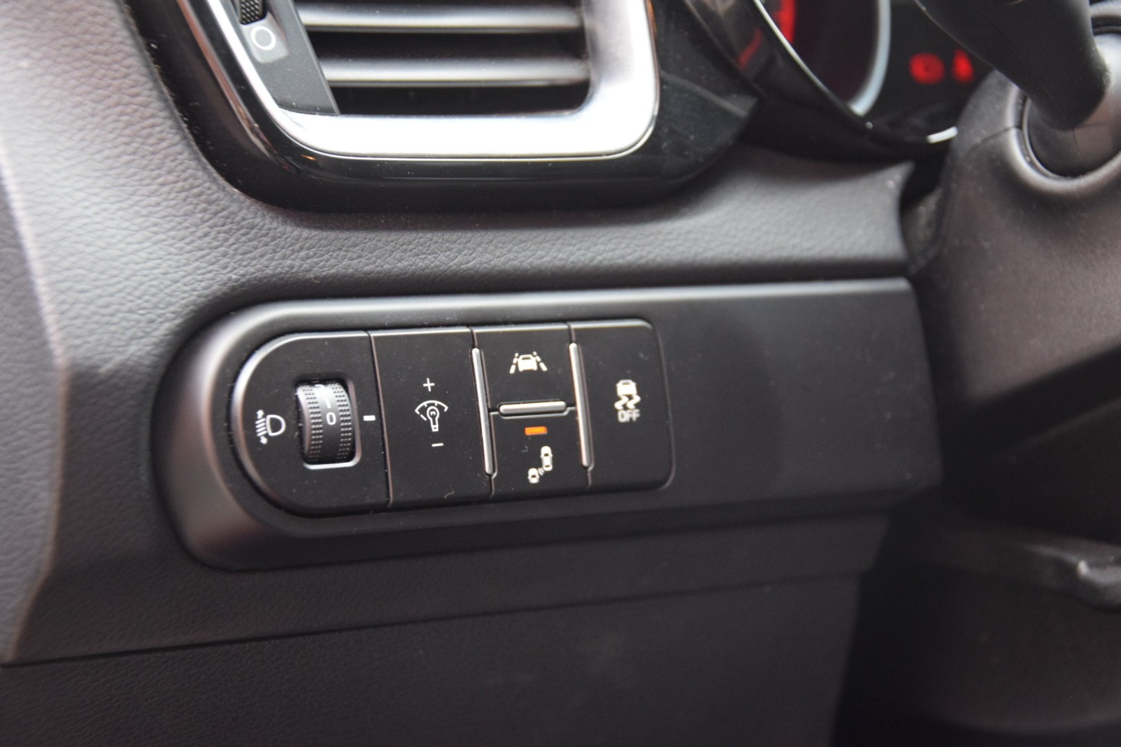 KIA Ceed 1.4 T-GDi Style-image-11