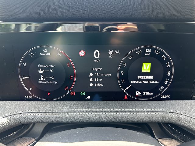 SKODA Superb Combi 2.0 TDi L&K 4x4 DSG-image-12
