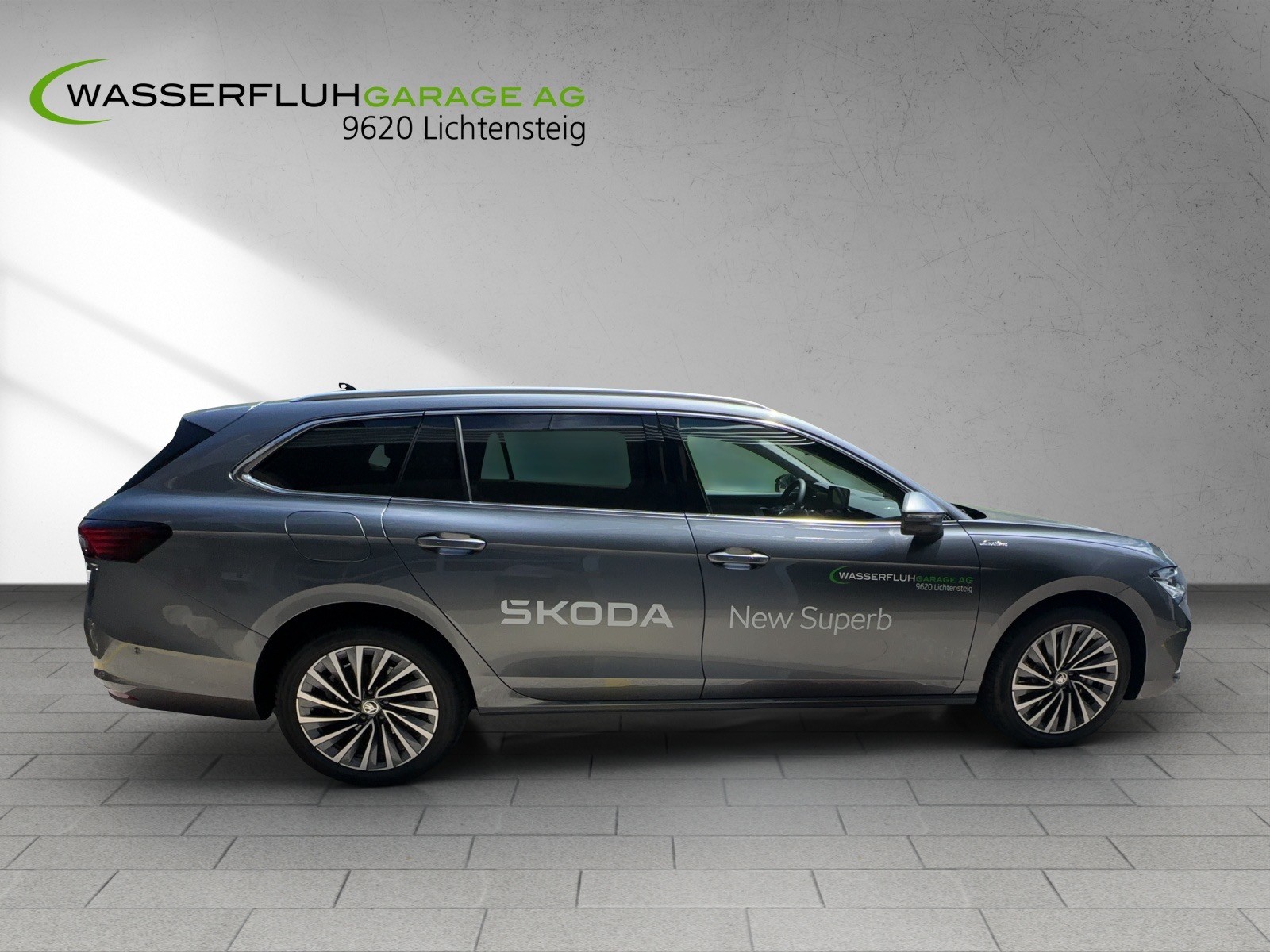 SKODA Superb Combi 2.0 TDi L&K 4x4 DSG-image-6