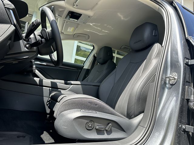 SKODA Superb Combi 2.0 TDi L&K 4x4 DSG-image-11