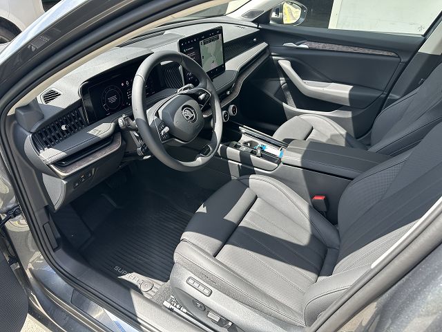 SKODA Superb Combi 2.0 TDi L&K 4x4 DSG-image-10