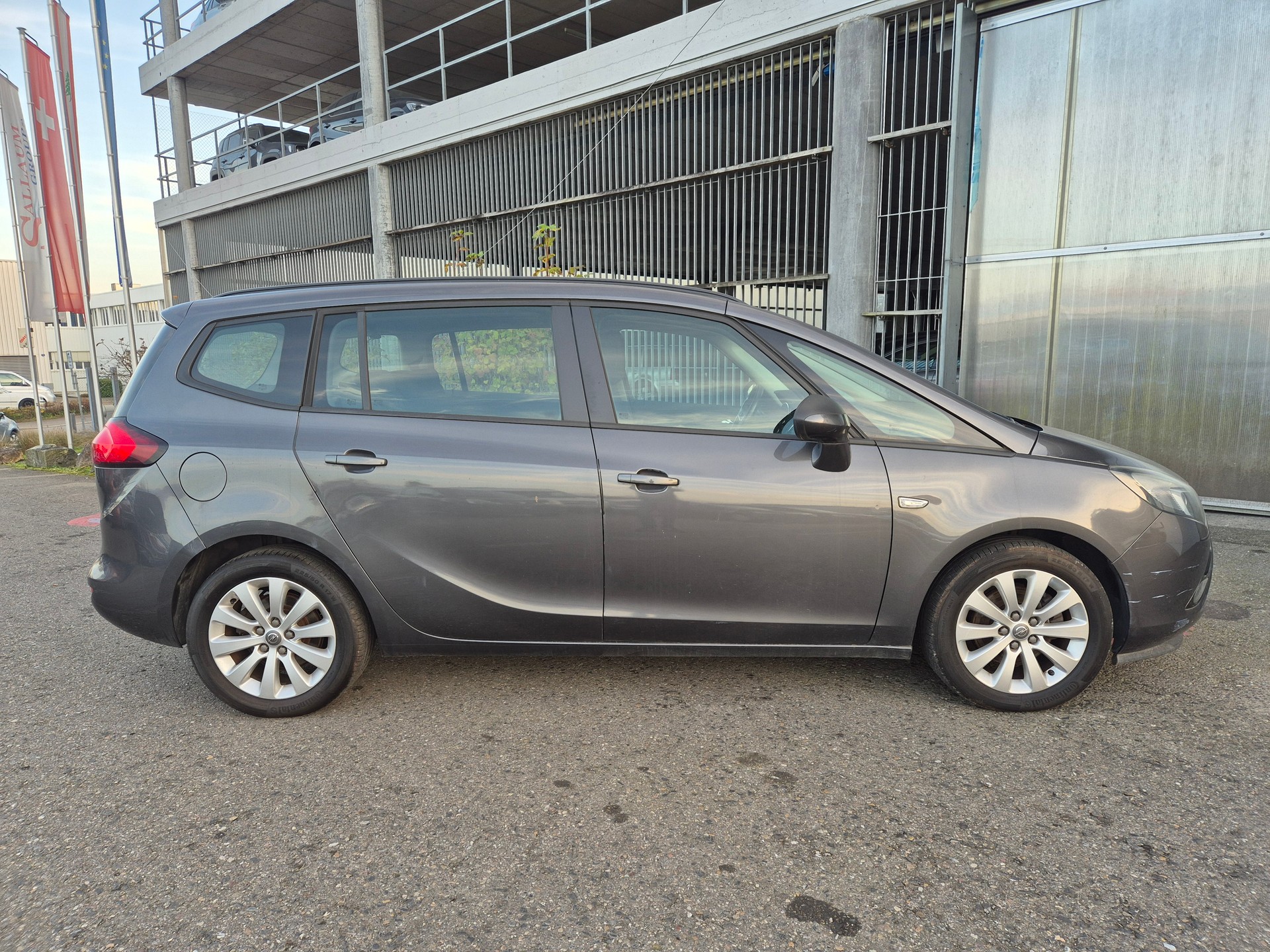 OPEL Zafira Tourer 1.4i 16V Turbo Sport-image-4