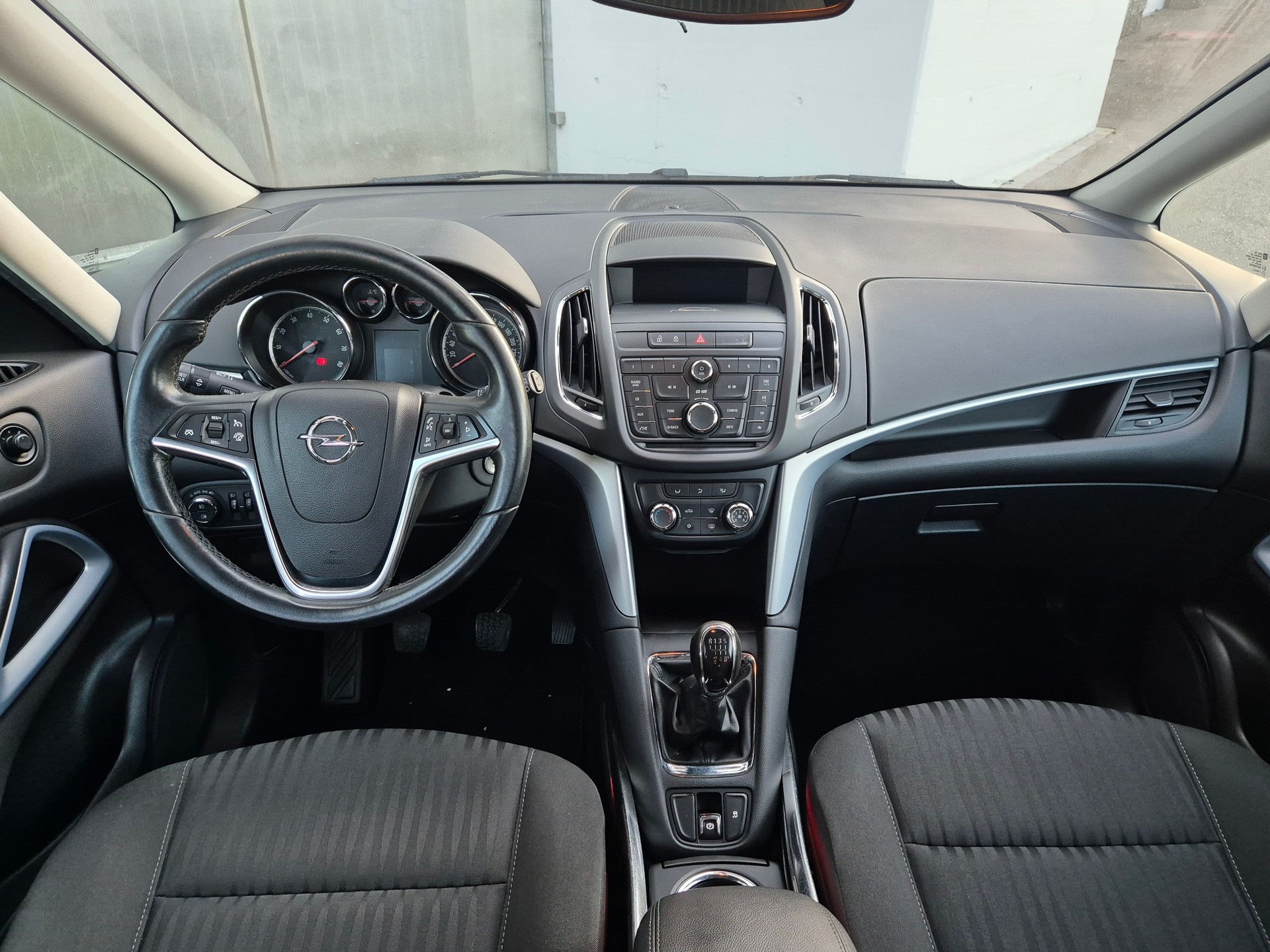 OPEL Zafira Tourer 1.4i 16V Turbo Sport-image-11