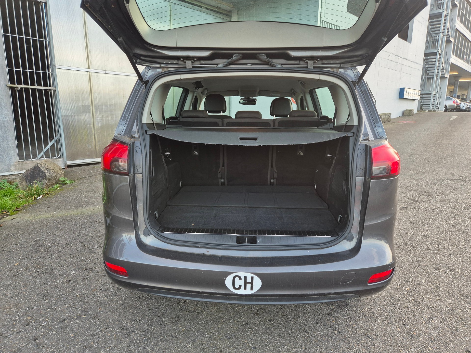 OPEL Zafira Tourer 1.4i 16V Turbo Sport-image-8