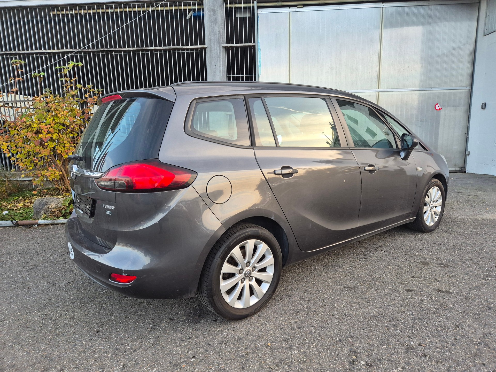 OPEL Zafira Tourer 1.4i 16V Turbo Sport-image-5