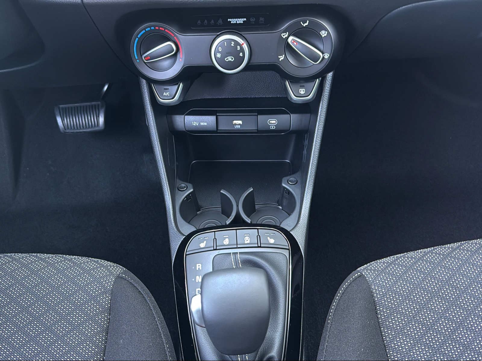 KIA Picanto 1.0 CVVT First Edition Automatic-image-12