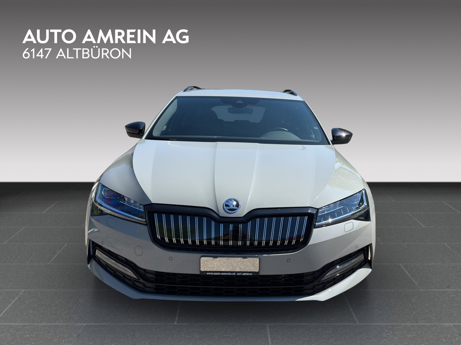 SKODA Superb 1.4 TSI Sport Line PHEV DSG-image-2