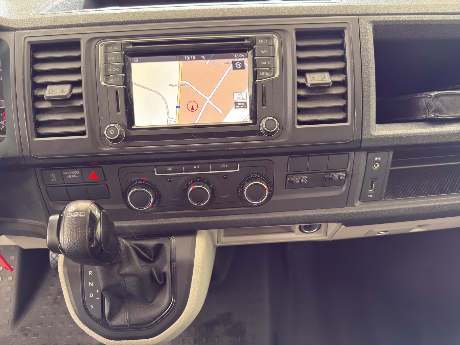 VW T6 2.0 TDI DSG-image-10