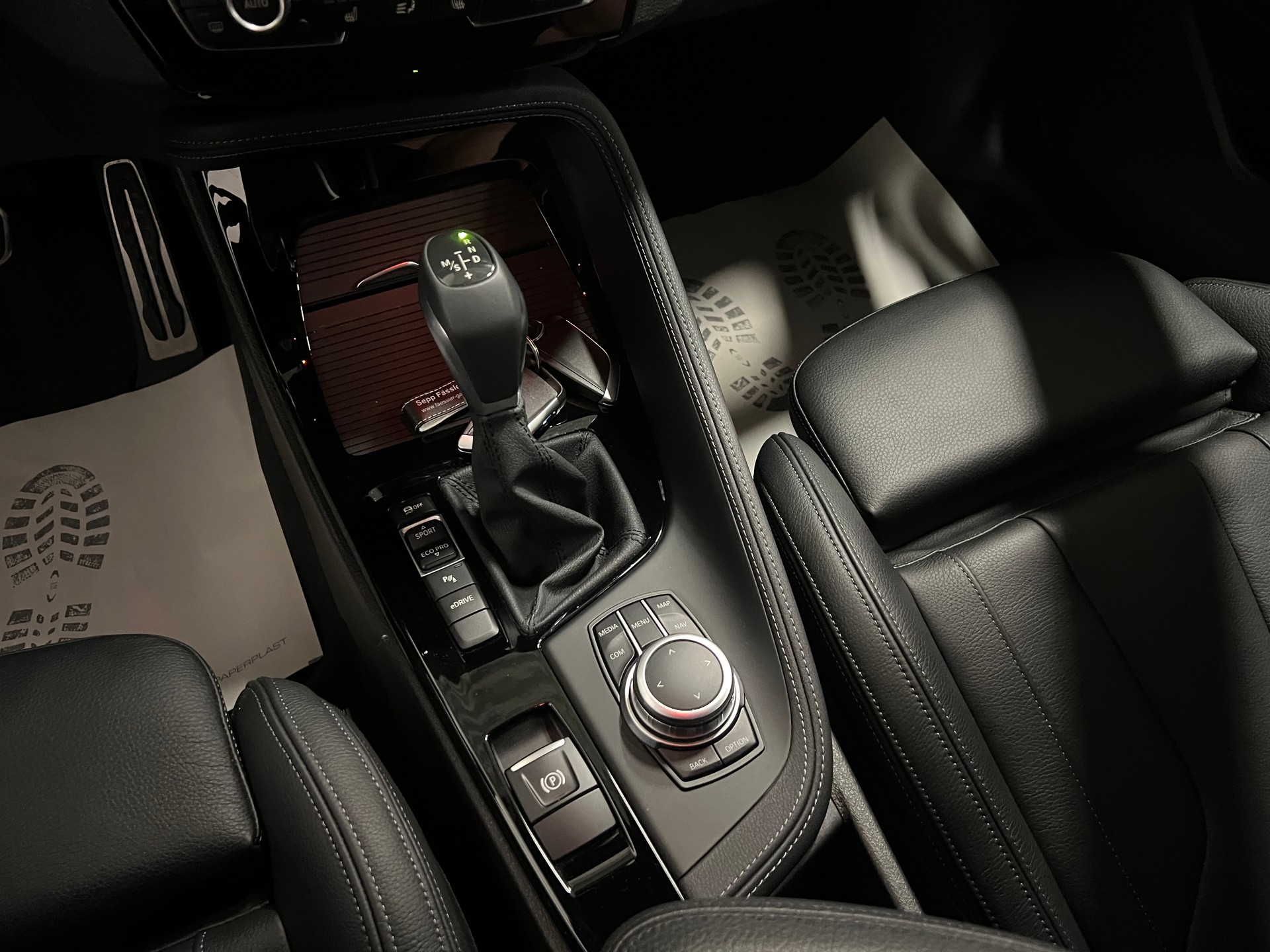 BMW X2 xDrive 25e M Sport Steptronic-image-29